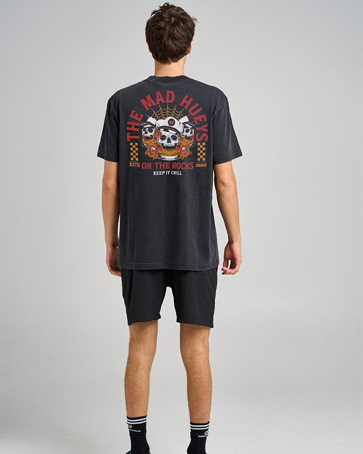 THE MAD HUEYS TRIPLE ON THE ROCKS | SS TEE