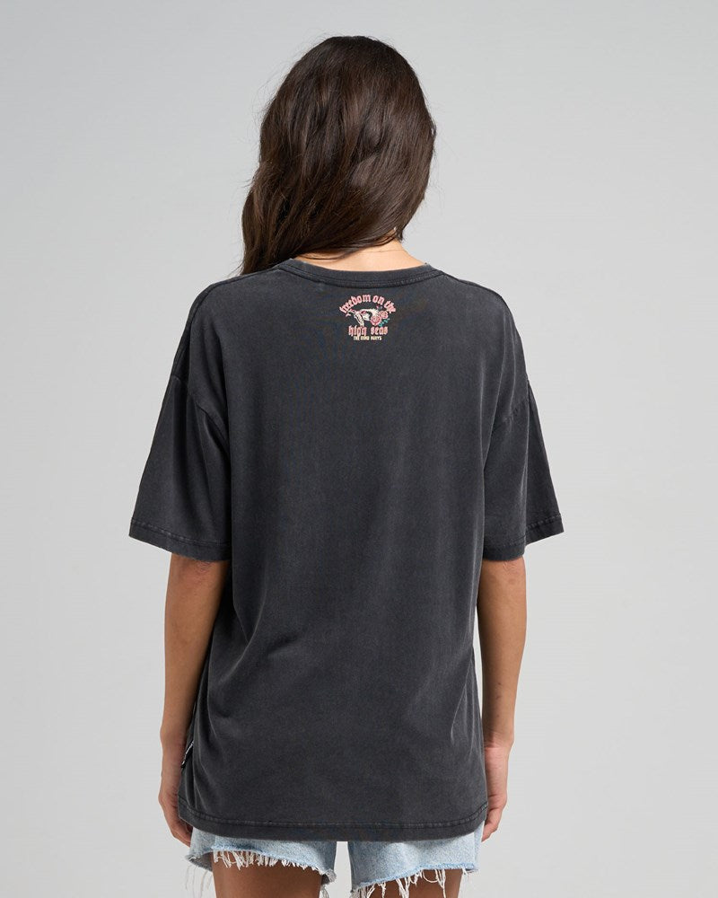 THE MAD HUEYS HIGH SEAS HUEYS | WOMENS OVERSIZED TEE
