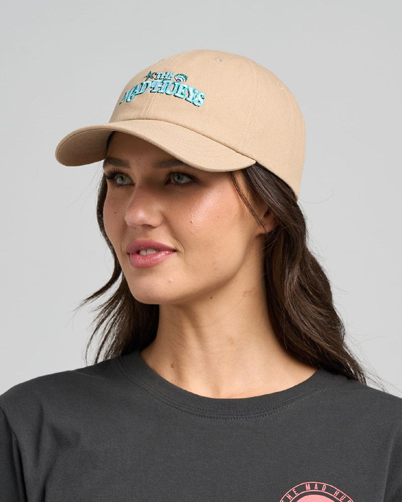 THE MAD HUEYS MERMAIDS DRINK FREE | WOMENS UNSTRUCTURED CAP
