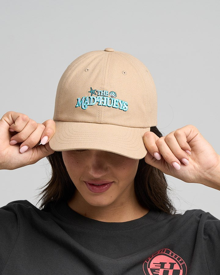 THE MAD HUEYS MERMAIDS DRINK FREE | WOMENS UNSTRUCTURED CAP