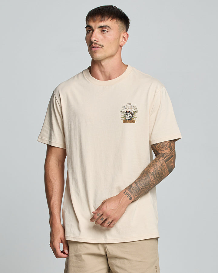 The Mad Hueys Shipwrecked Captain Tee