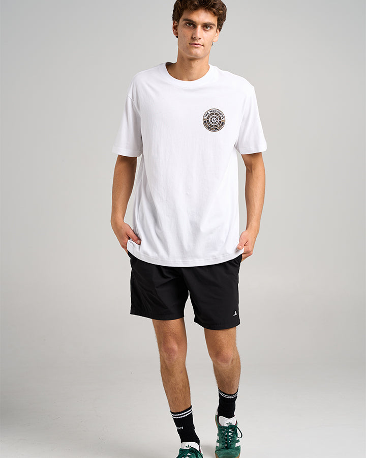 The Mad Hueys HUEYS SHIP WHEEL | SS TEE