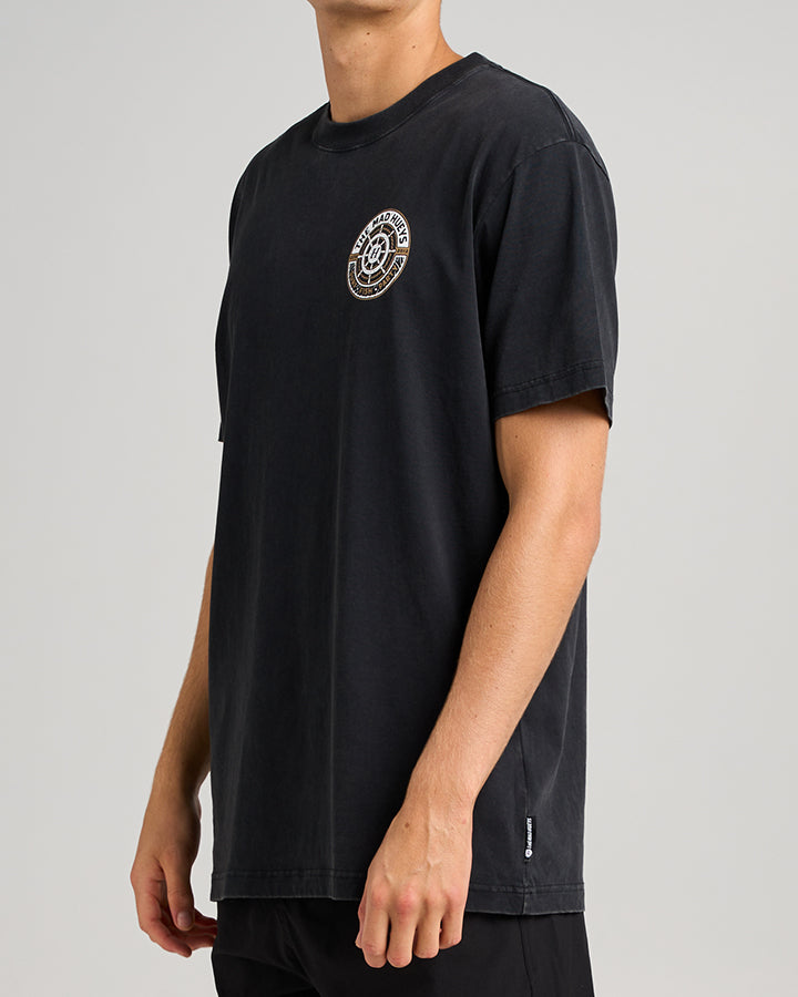 The Mad Hueys HUEYS SHIP WHEEL | SS TEE