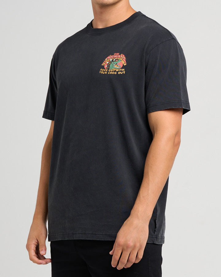 THE MAD HUEYS ROCK OUT | SS TEE