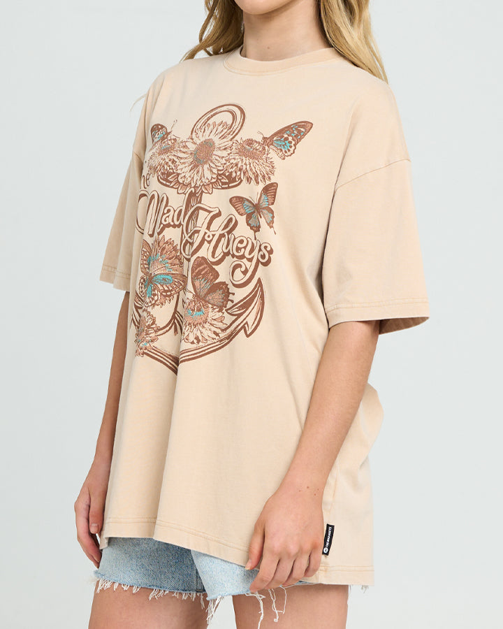 THE MAD HUEYS BUTTERFLY ANCHOR | WOMENS OVERSIZED TEE