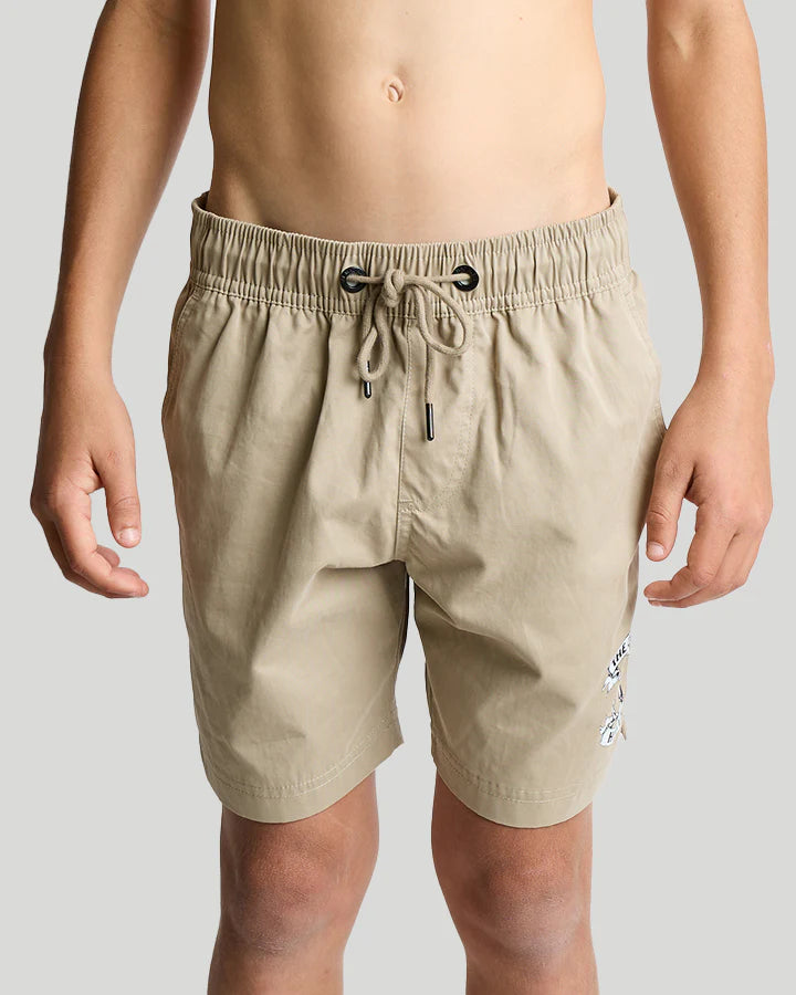 The Mad Hueys Anchorage Youth Volley 14"