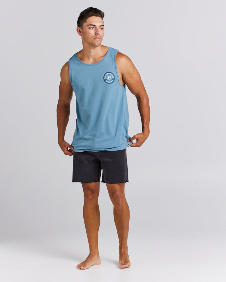 The Mad Hueys Surf Fish Party Tank