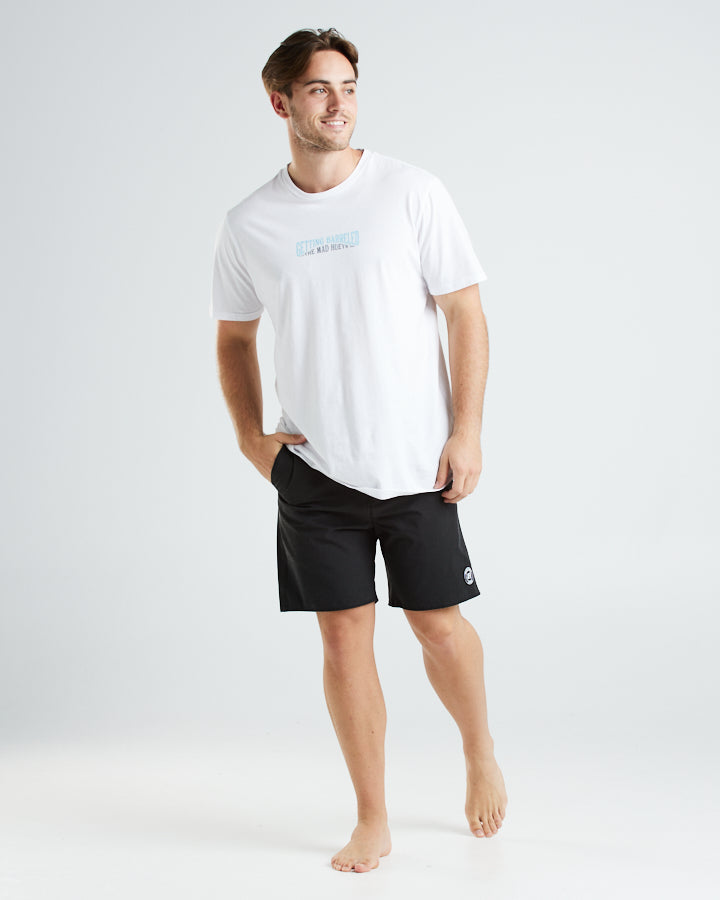 The Mad Hueys Fusion II Hybrid Short 18"