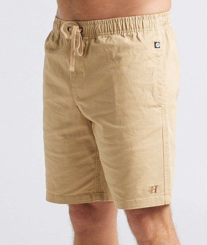 The Mad Hueys The Basic II Chino Short 19"