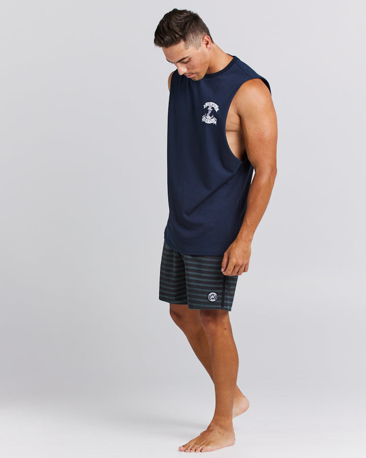The Mad Hueys Onya Boardshort 18"