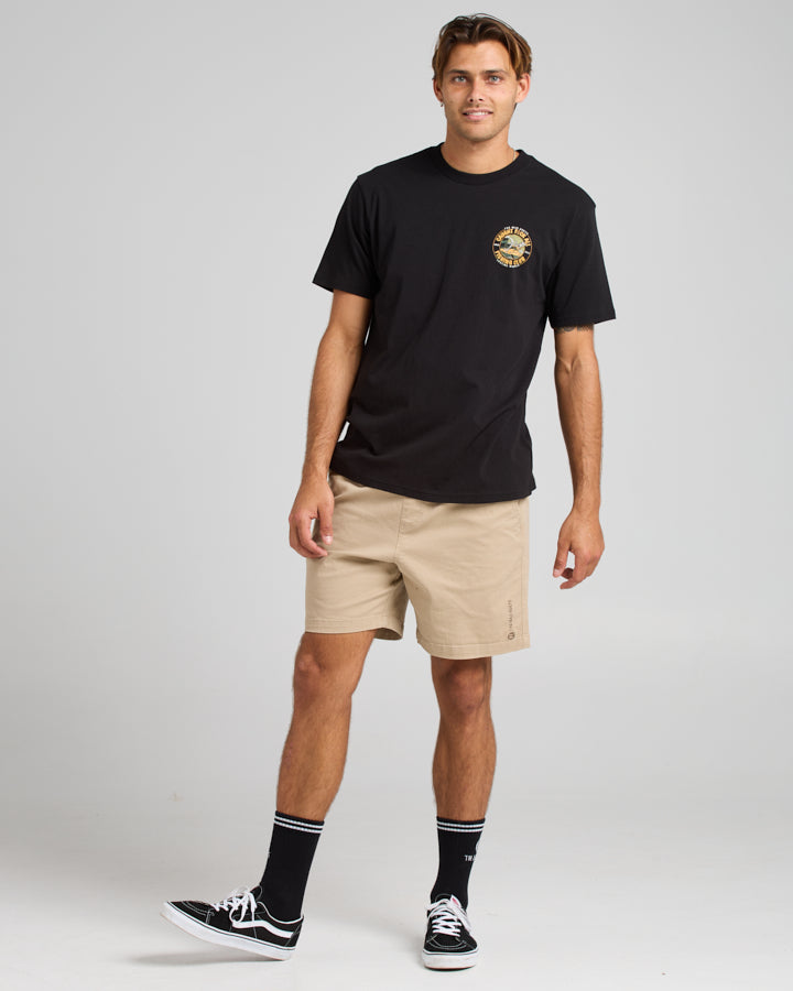 The Mad Hueys CAUGHT FK ALL | SS TEE