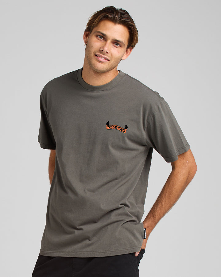 The Mad Hueys SMOKED SALMON | OVERSIZED SS TEE
