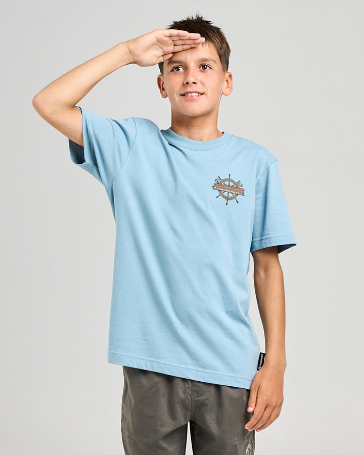 The Mad Hueys THE SEA CAPTAIN | YOUTH SS TEE