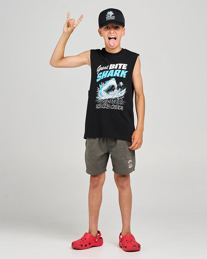 The Mad Hueys GREAT BITE SHARK | YOUTH MUSCLE
