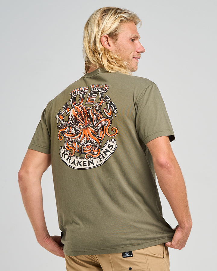 The Mad Hueys KRAKEN PORT HOLE | SS TEE