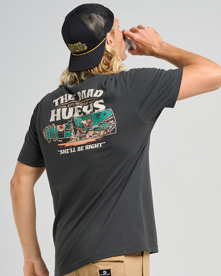 The Mad Hueys SHE'LL BE RIGHT | SS TEE