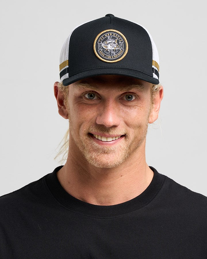 The Mad Hueys HOOKED CUDA | TWILL TRUCKER