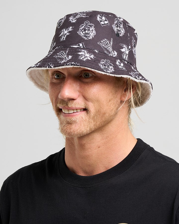 The Mad Hueys THE SAILOR ANCHOR | REVERSIBLE TERRY BUCKET HAT
