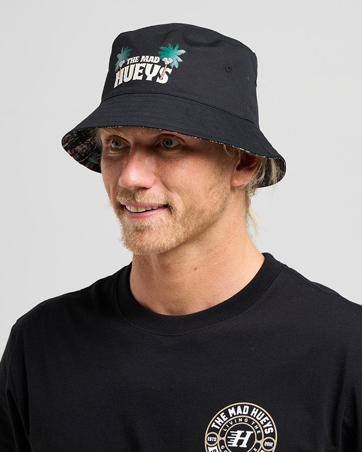 The Mad Hueys SHE'LL BE RIGHT | REVERSIBLE BUCKET HAT