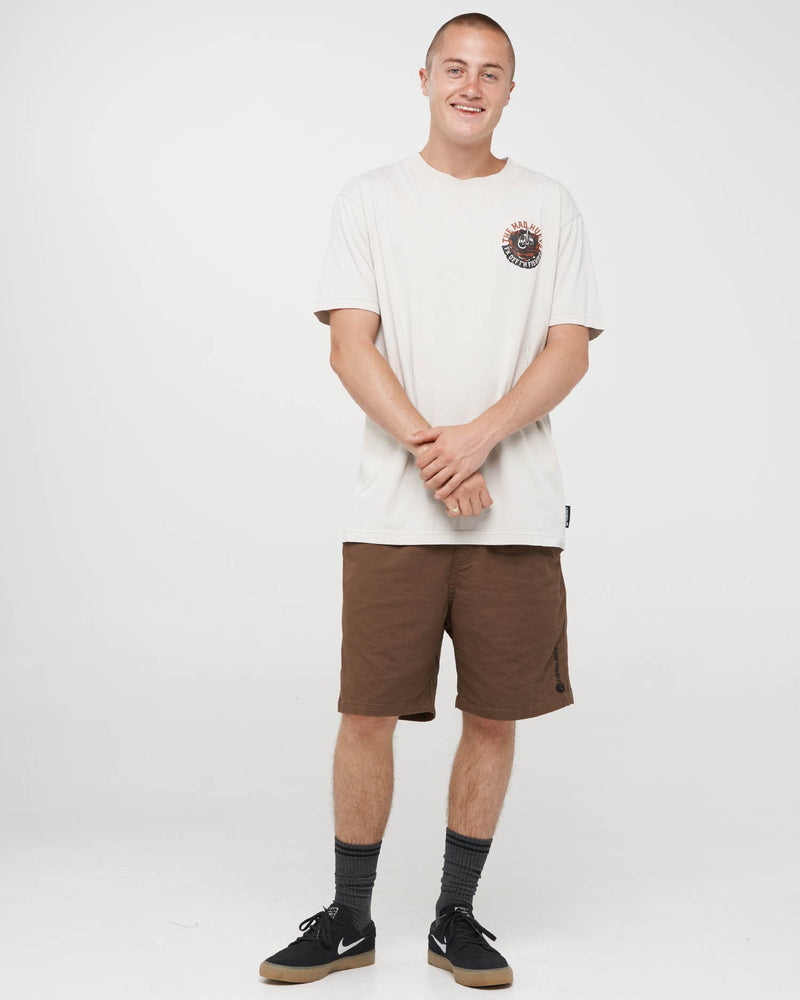 The Mad Hueys SHIELD FK OFF | SS TEE