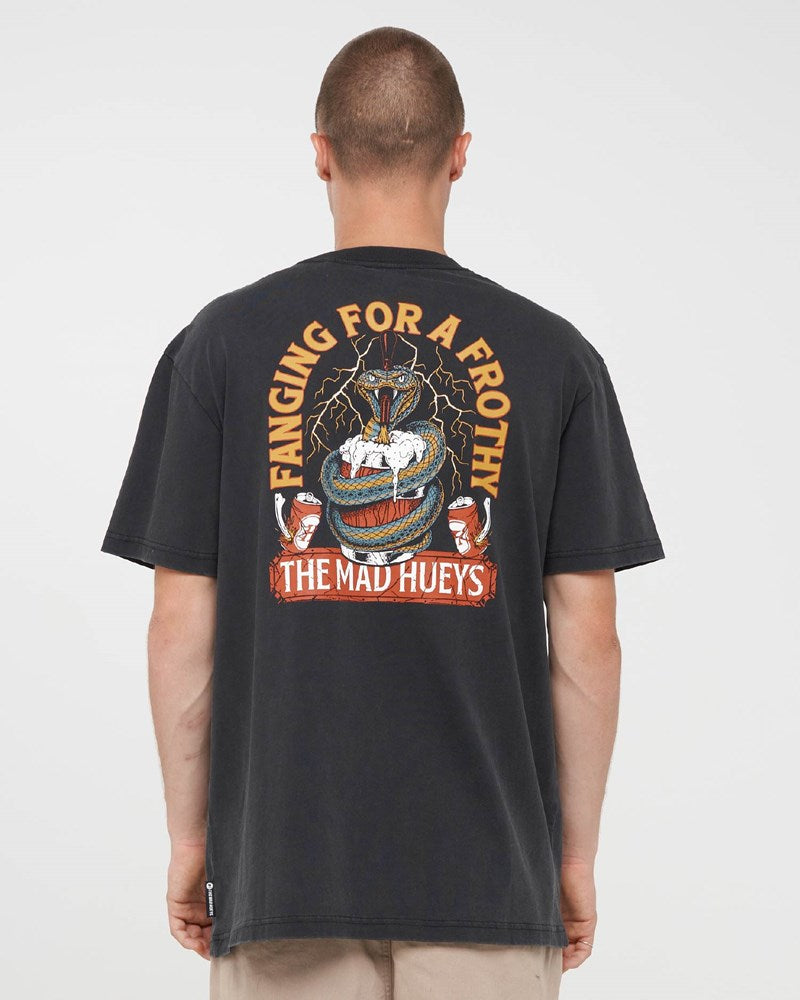 The Mad Hueys FANGING KEG | SS TEE