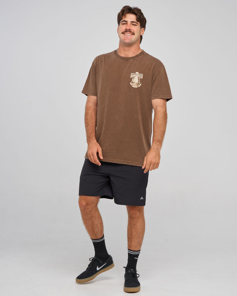 The Mad Hueys SCOOTIN SHOEY | SS TEE