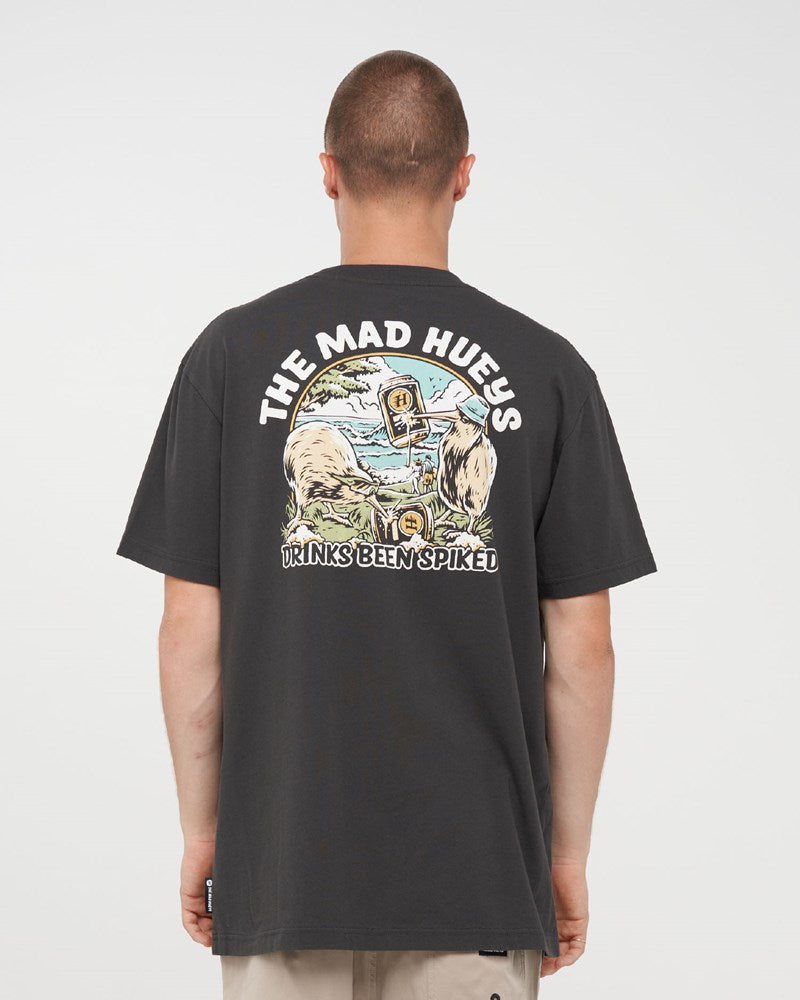 The Mad Hueys KIWI SPIKED | SS TEE