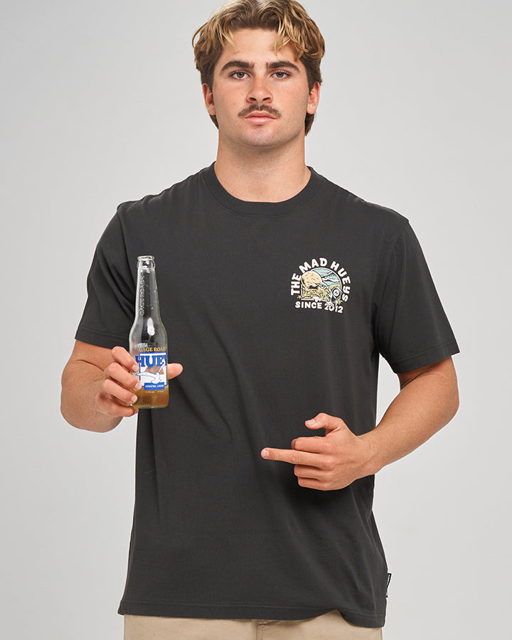 The Mad Hueys KIWI SPIKED | SS TEE