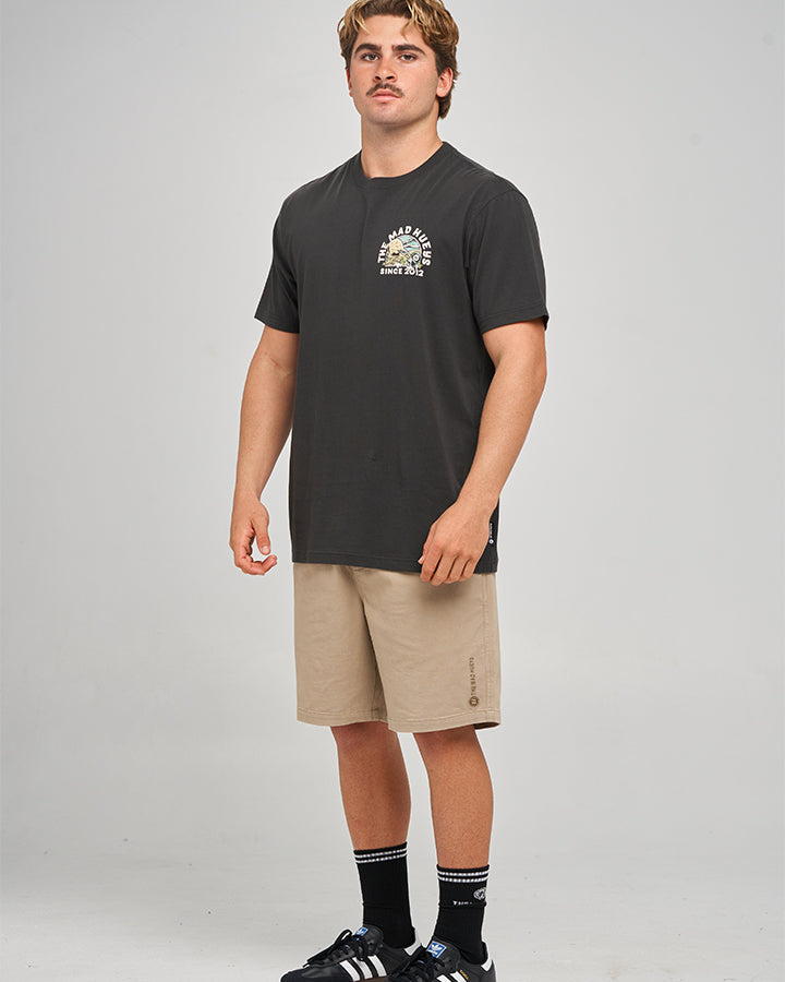 The Mad Hueys KIWI SPIKED | SS TEE