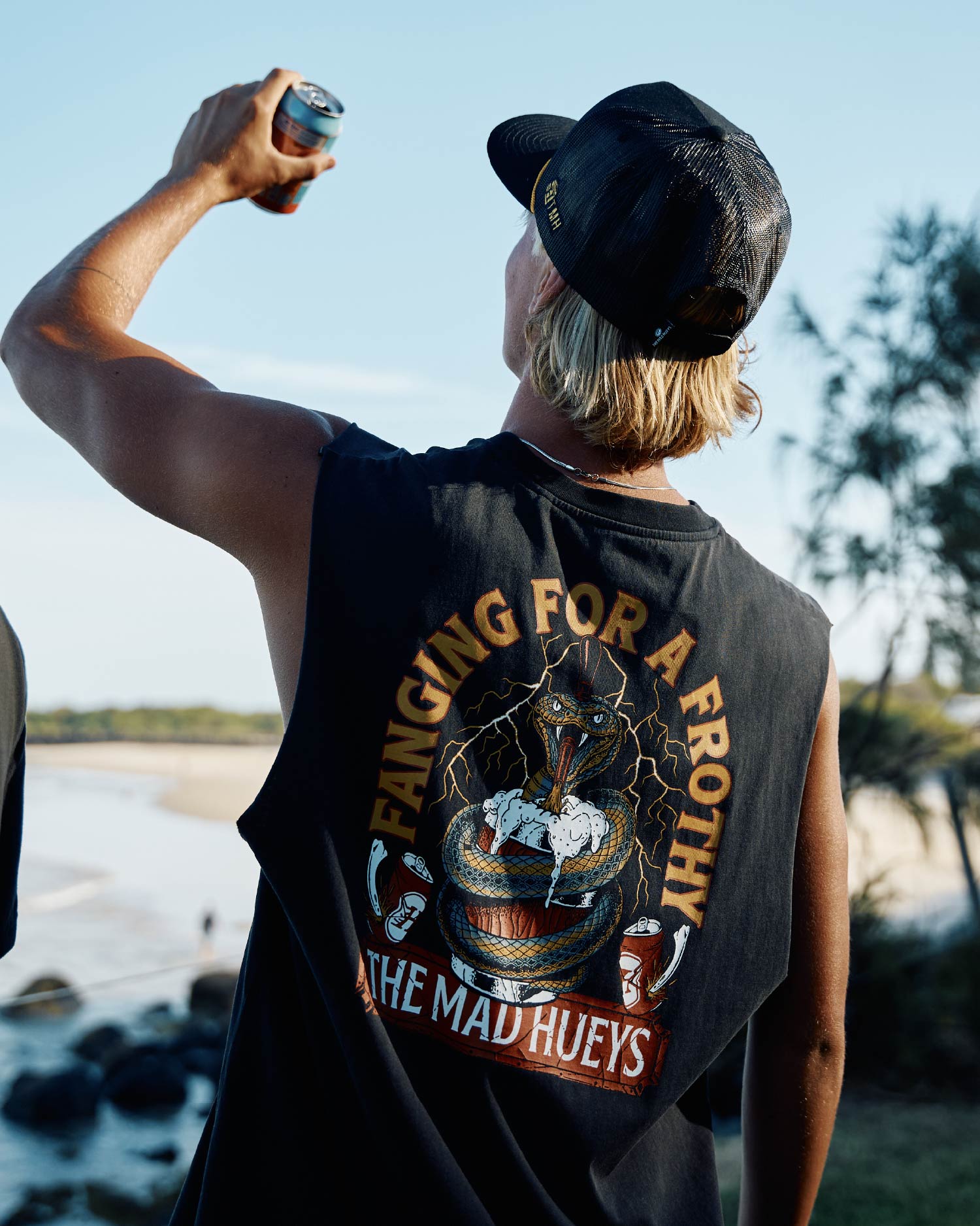 The Mad Hueys FANGING KEG | MUSCLE