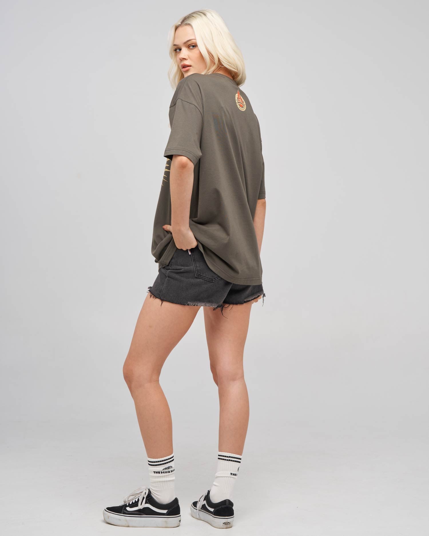 The Mad Hueys HUEYS HEART | WOMENS OVERSIZED TEE