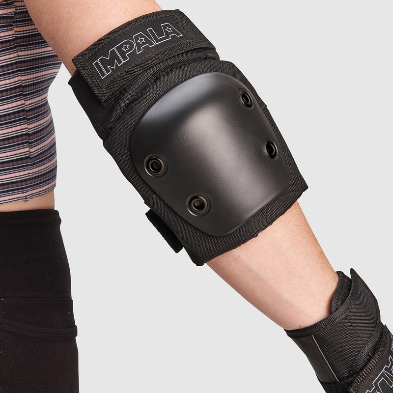 Impala Adult Protective Set Black