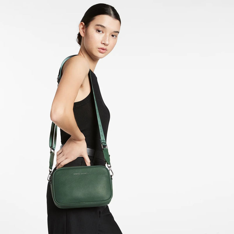 Status Anxiety Plunder With Webbed Strap Bag - Green