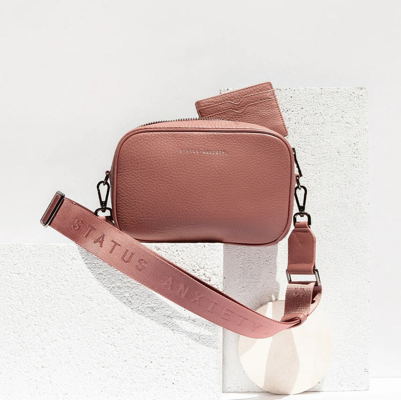 Status Anxiety Plunder With Webbed Strap Bag - Dusty Rose