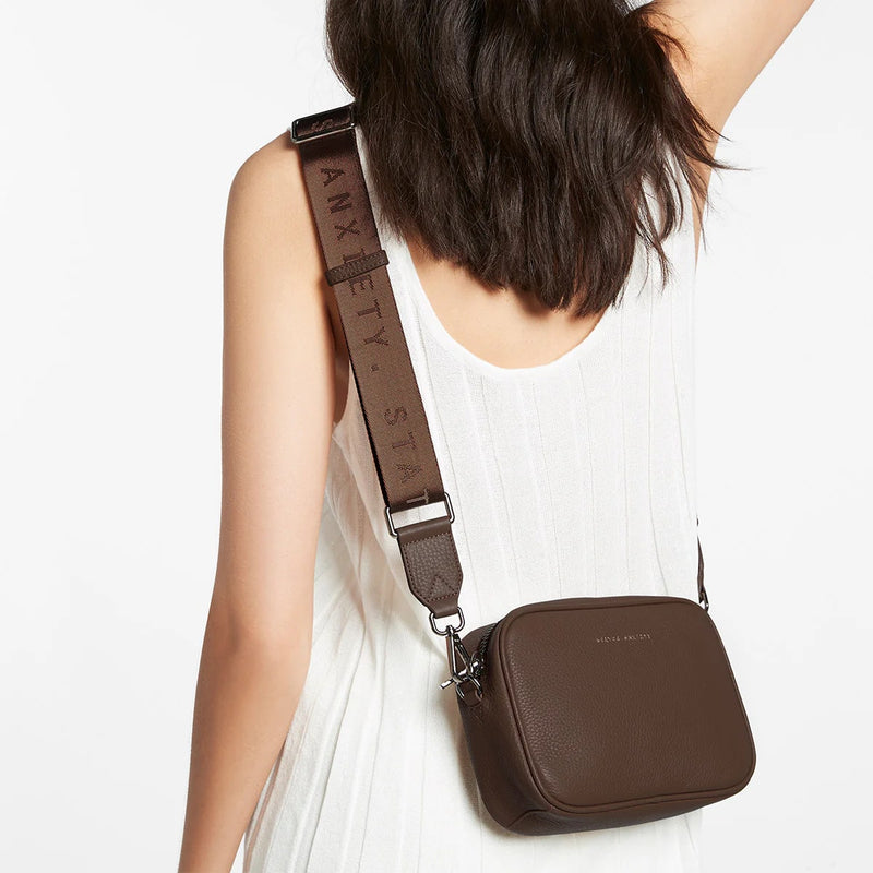Status Anxiety Plunder With Webbed Strap Bag - Cocoa