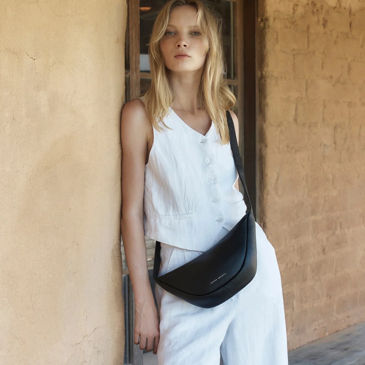 Status Anxiety Glued To You Bag - Black