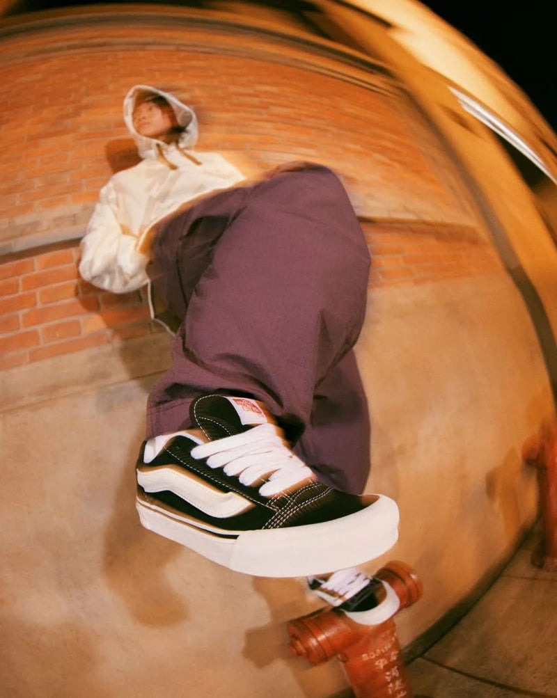 Vans Knu Skool - Black / True White