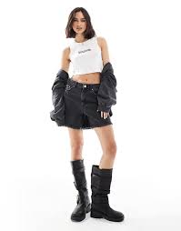 Vans Blur Fitted Crop Tank - Marshmallow