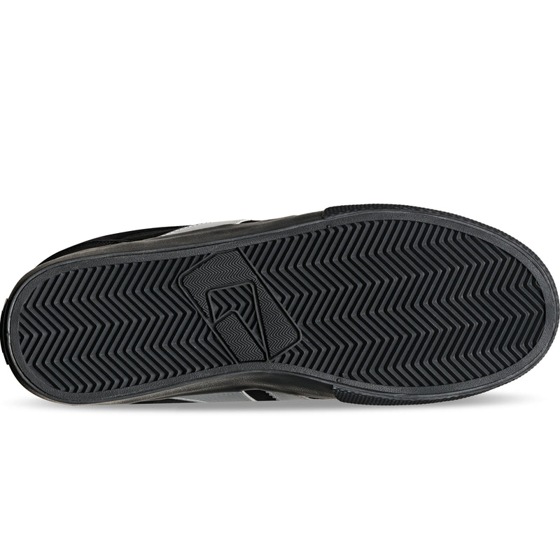 Globe Encore-2 - Black / Metallic Silver