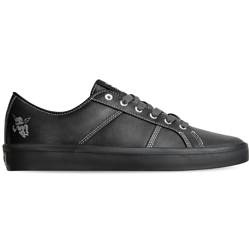 Globe Surplus - Black / Bauer