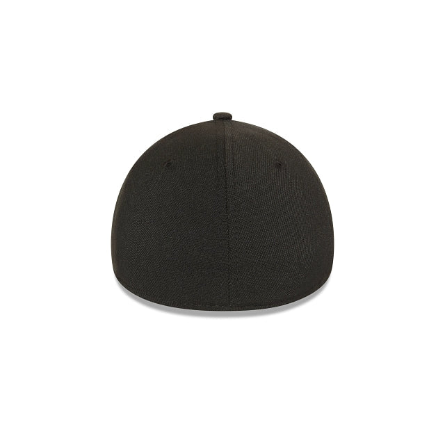 New Era New York Yankees Black on Black 39THIRTY Stretch Fit