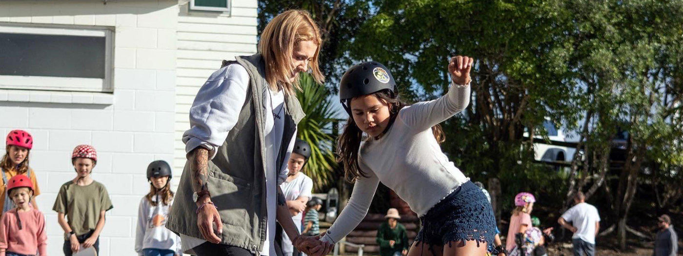Amber Clyde teaching girls to skate