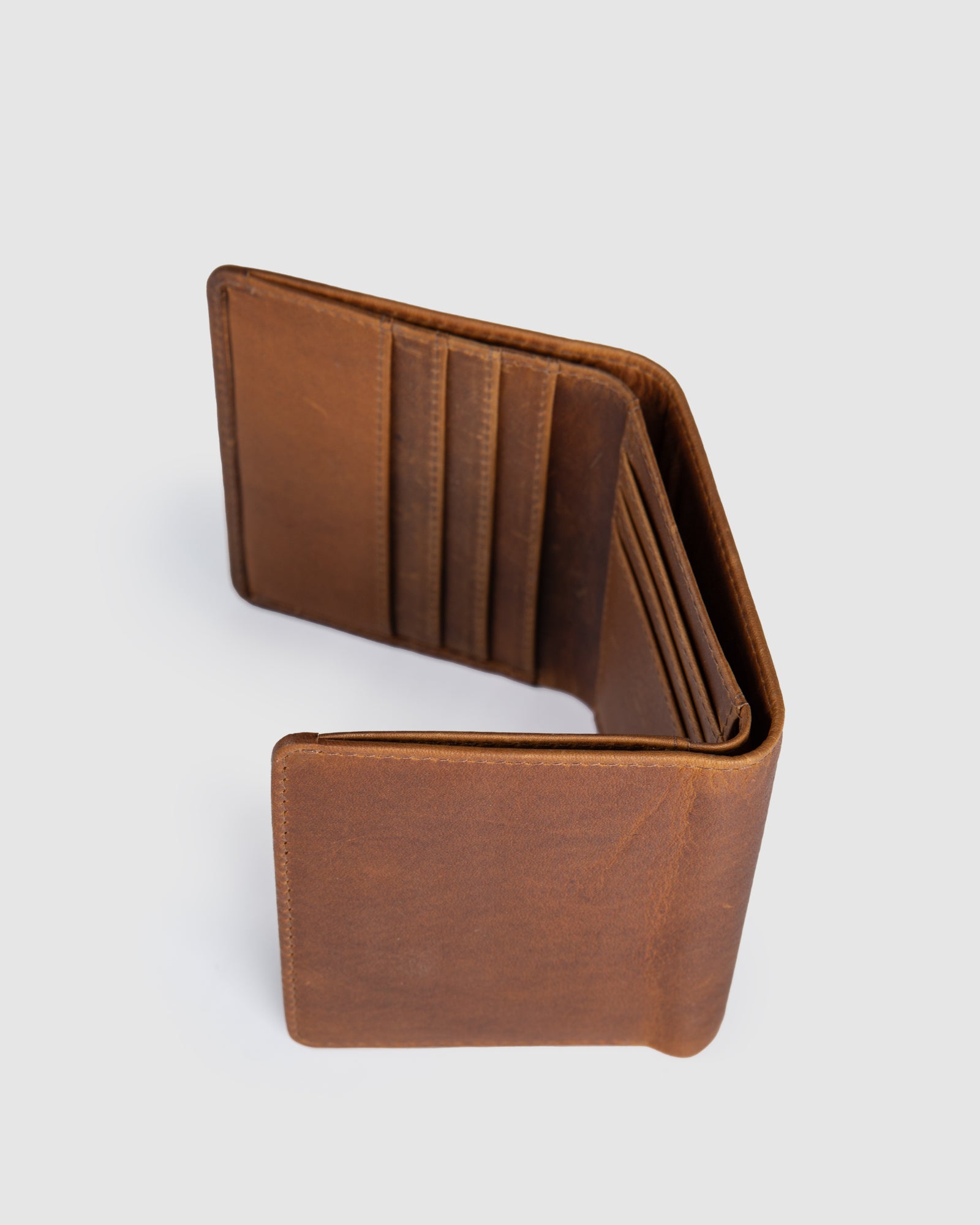 Unit MENS WALLETS - (LEATHER TRI-FOLD) - COMPACT