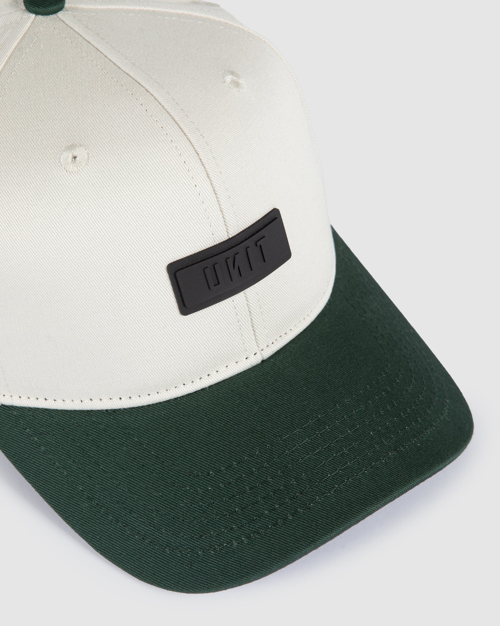Unit Franchise Curve Peak Snapback