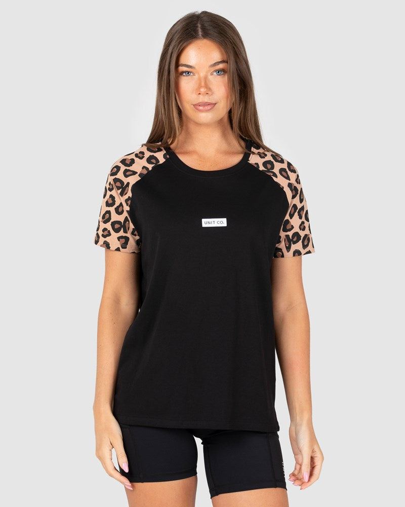 Unit Hunter Ladies Tee