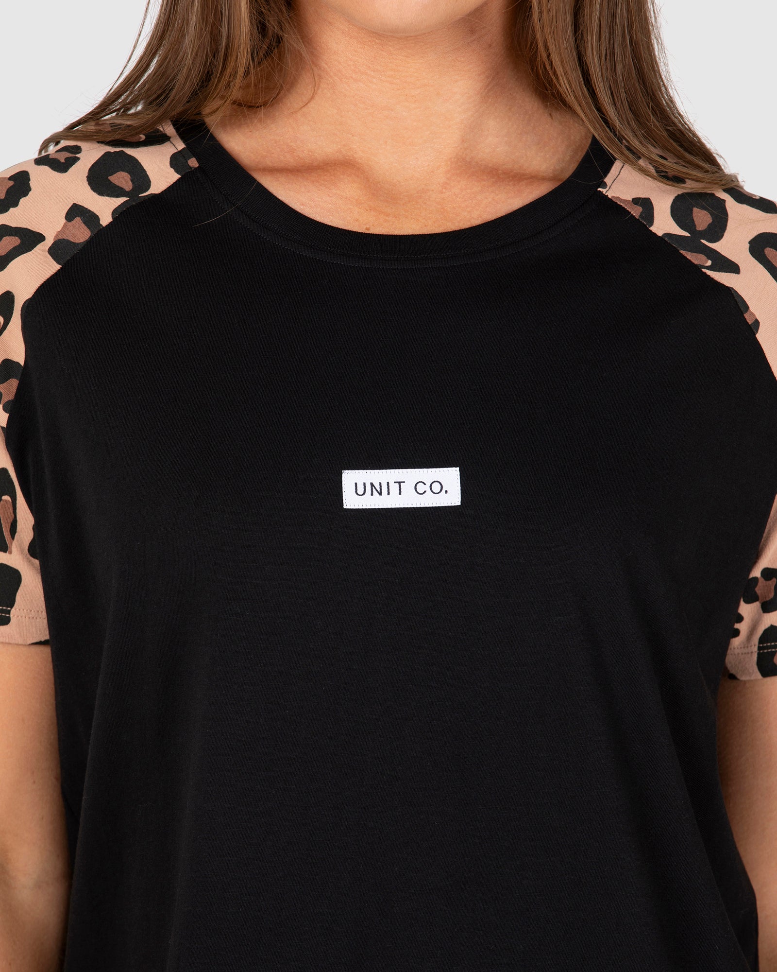 Unit Hunter Ladies Tee