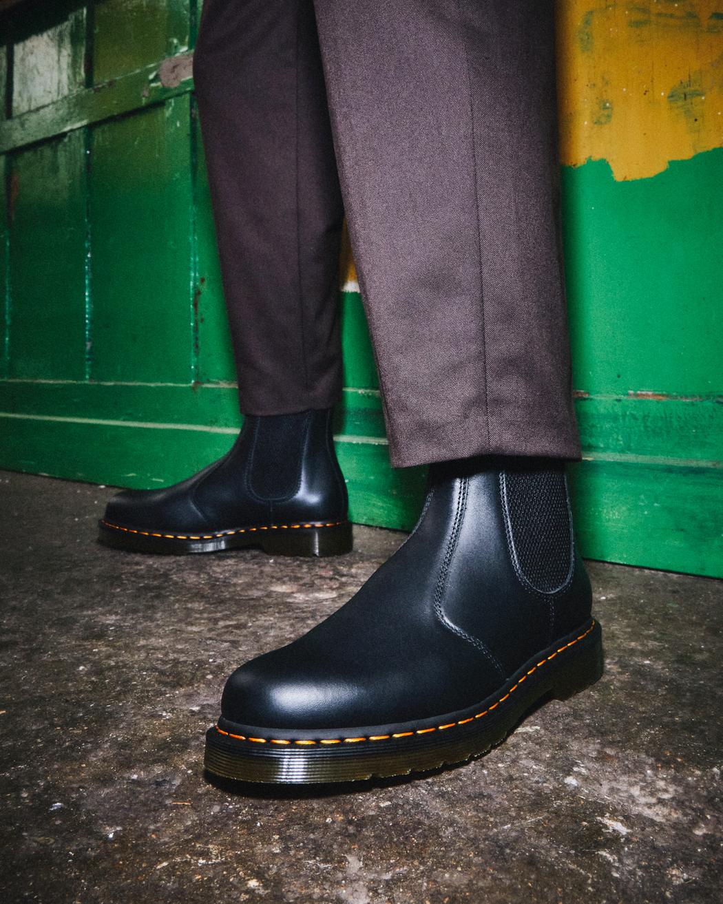 Dr Martens 2976 Chelsea Boots Black Nappa