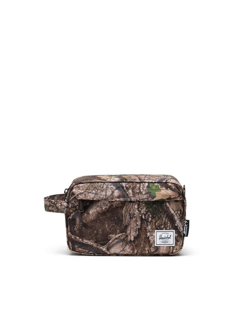 Herschel x RealTree Chapter Travel Kit