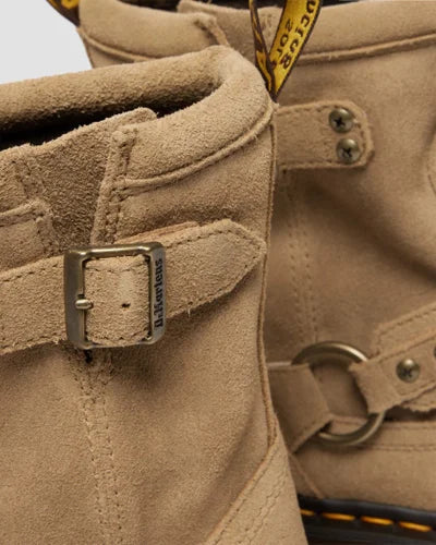 Dr. Martens Anistone Lo Harness Suede
