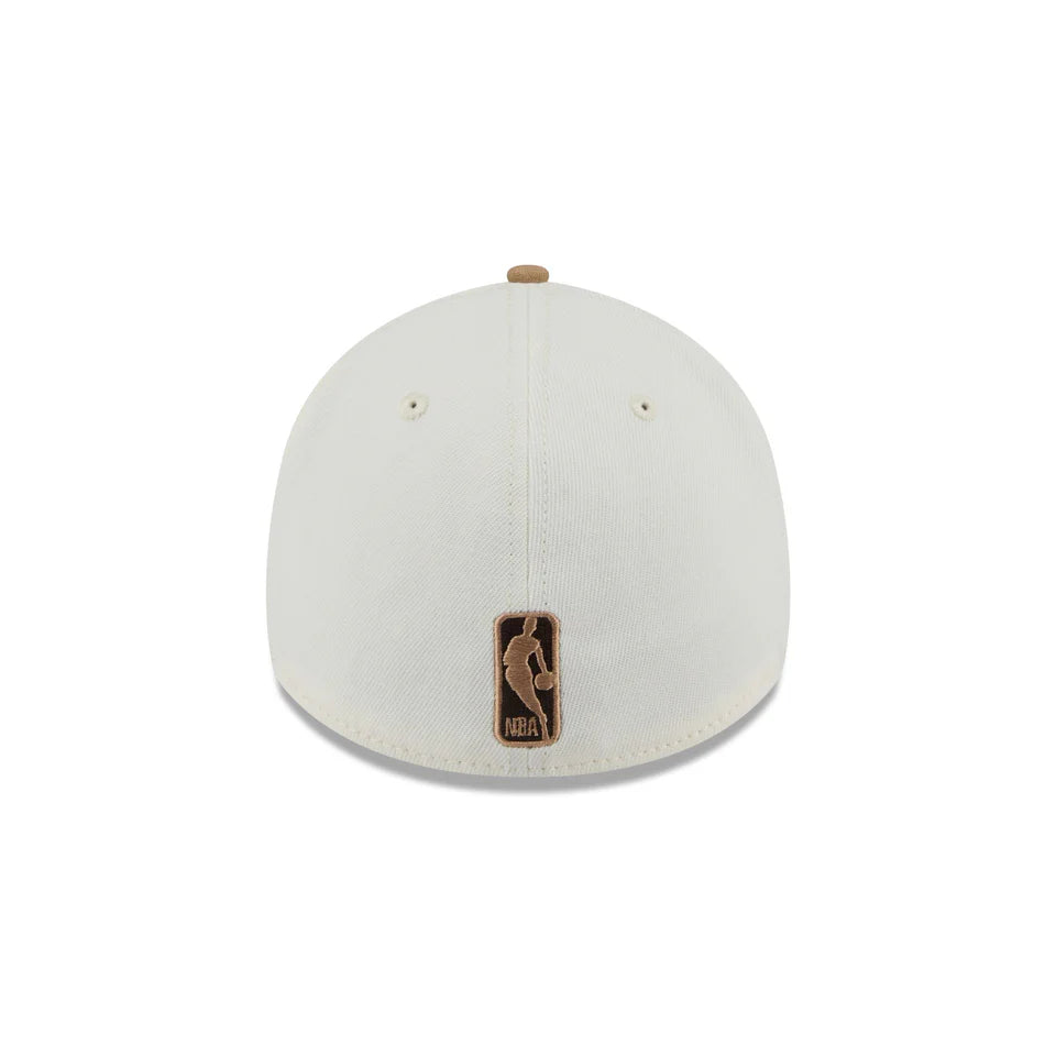 New Era Los Angeles Lakers White Sandy Bay 39THIRTY Stretch Fit